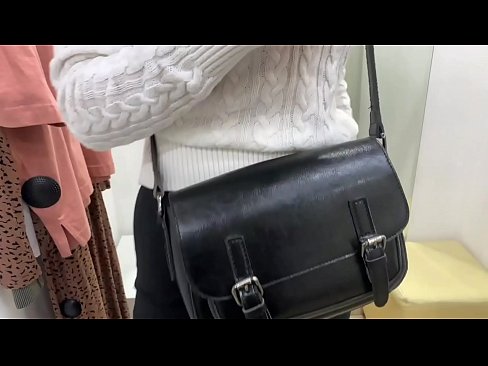 ❤️ Gənc qadın FeralBerry-nin fitinq otağında dildo ilə ictimai masturbasiyası ️❌ Sikişmə videosu az.sitevox.top